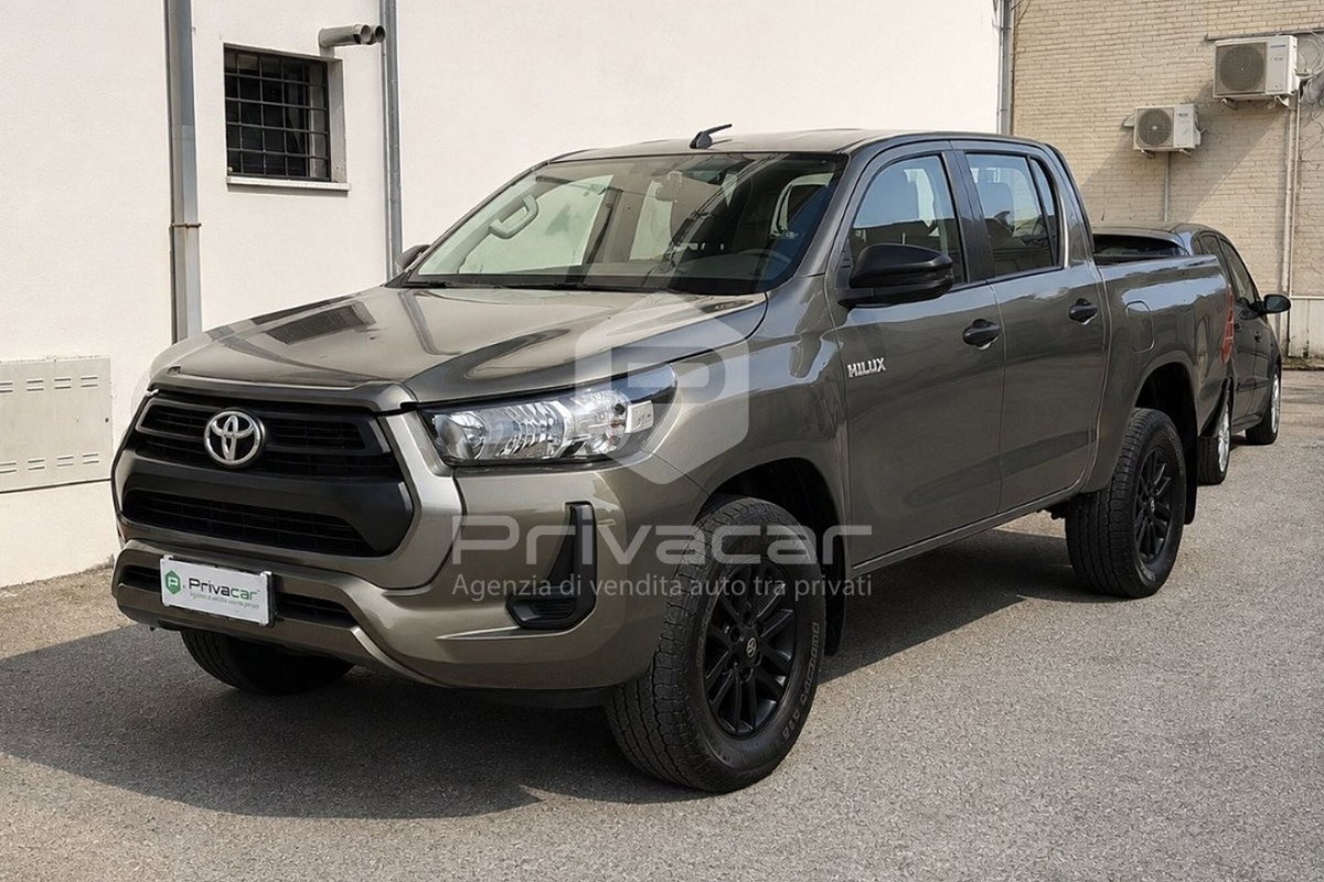 Toyota Hilux 2.D-4D 4WD porte Double Cab Lounge