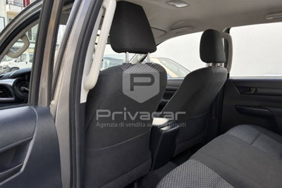 Toyota Hilux 2.D-4D 4WD porte Double Cab Lounge (14)