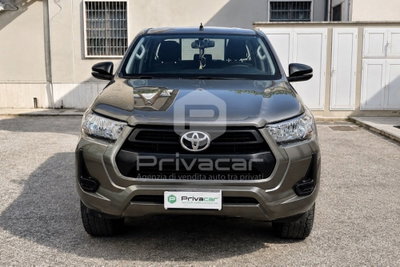 Toyota Hilux 2.D-4D 4WD porte Double Cab Lounge (2)