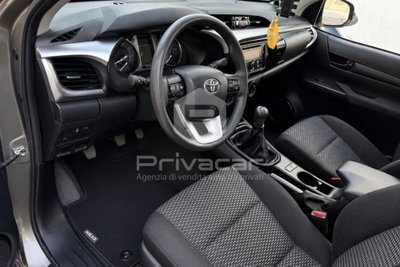 Toyota Hilux 2.D-4D 4WD porte Double Cab Lounge (9)