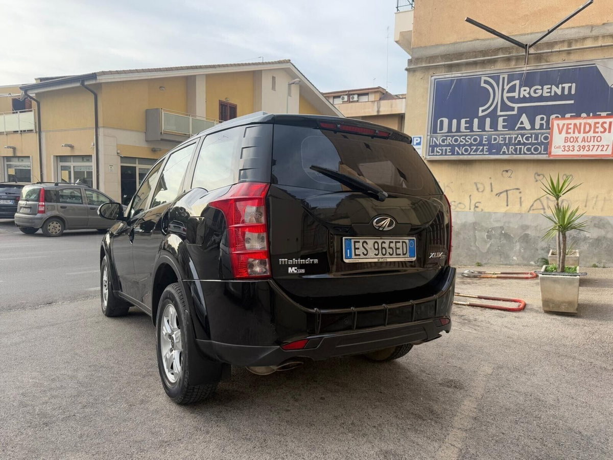 Mahindra XUV500 XUV500 2.2 16V FWD W8 N1 (12)