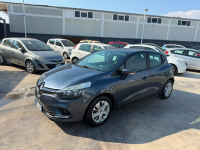 Renault Clio 1.2 75CV 5 porte Zen usata