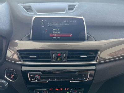 BMW X1 sDrive18d xLine (15)