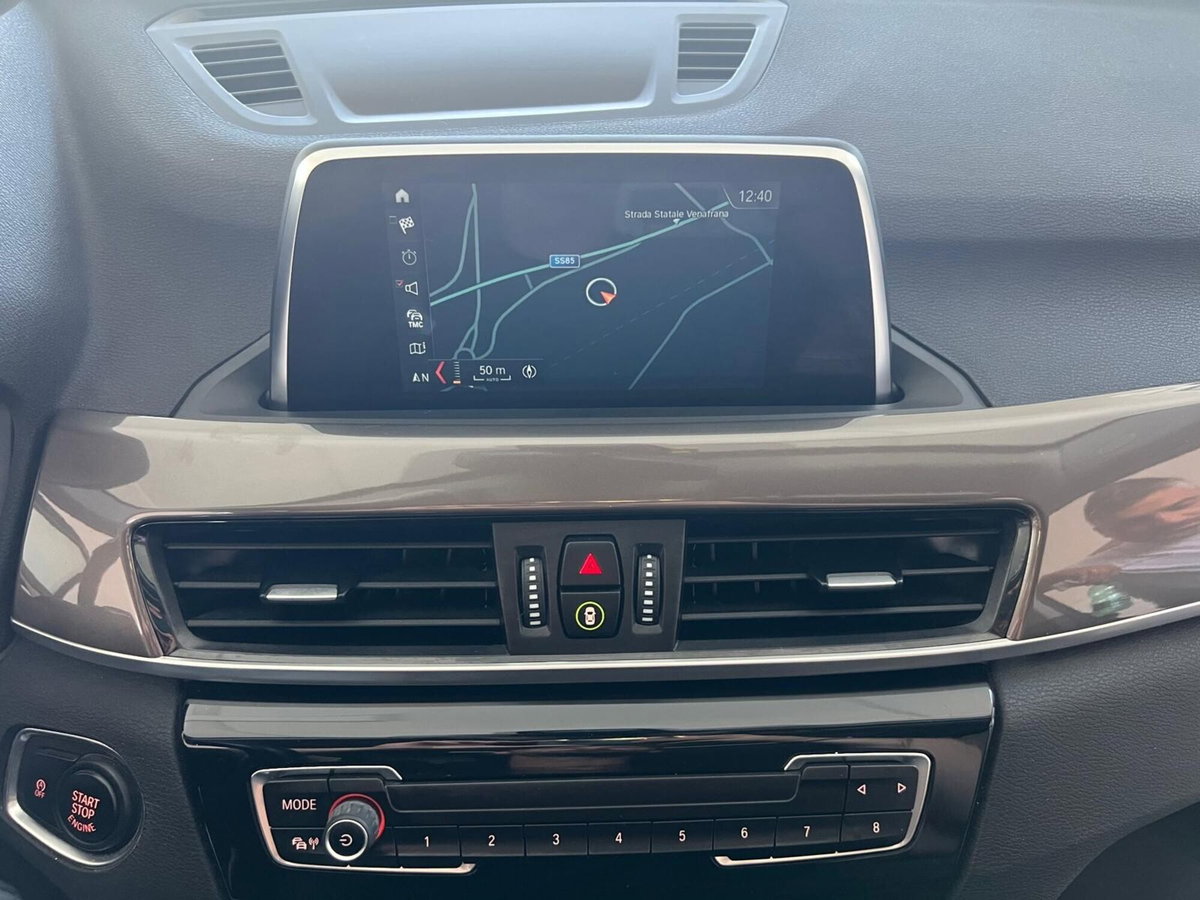 BMW X1 sDrive18d xLine (17)