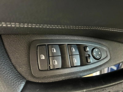 BMW X1 sDrive18d xLine (18)