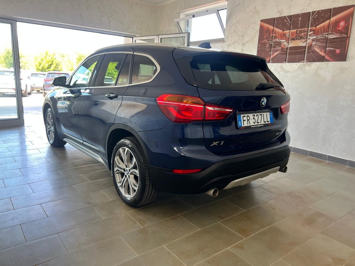 BMW X1 sDrive18d xLine (4)