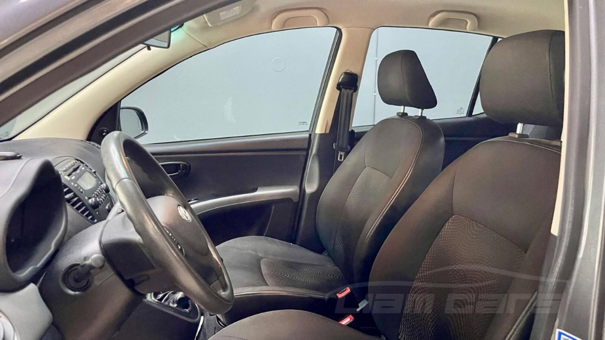 Hyundai i10 1.1 12V Fiorucci (8)
