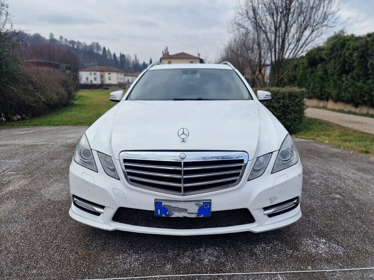 Mercedes-Benz Classe E Station Wagon 220 CDI BlueEFFICIENCY Avantgarde (3)