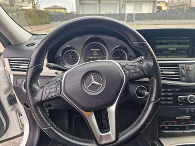 Mercedes-Benz Classe E Station Wagon 220 CDI BlueEFFICIENCY Avantgarde (9)