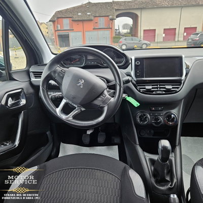Peugeot 208 82 5 porte Active (14)