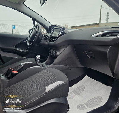 Peugeot 208 82 5 porte Active (19)