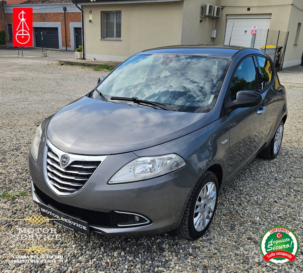 Lancia Ypsilon 1.2 69 CV 5 porte Gold