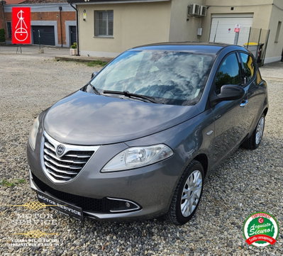 Lancia Ypsilon 1.2 69 CV 5 porte Gold