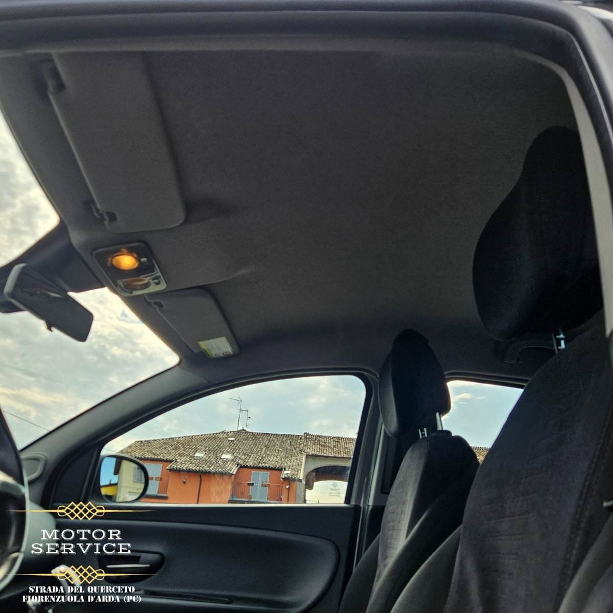 Lancia Ypsilon 1.2 69 CV 5 porte Gold (16)