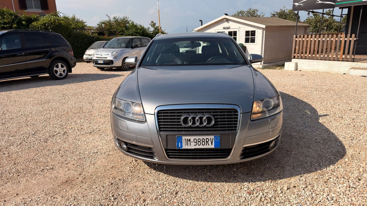 Audi A6 3.0 V6 TDI 240 CV F.AP. quattro Advanced (9)