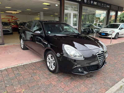 Alfa Romeo Giulietta 1.6 JTDm-2 Distinctive (19)