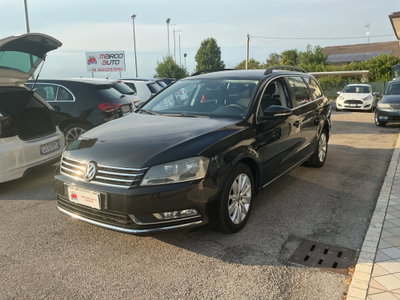 Volkswagen Passat 2.0 TDI DSG Highline BlueM. Tech. usata
