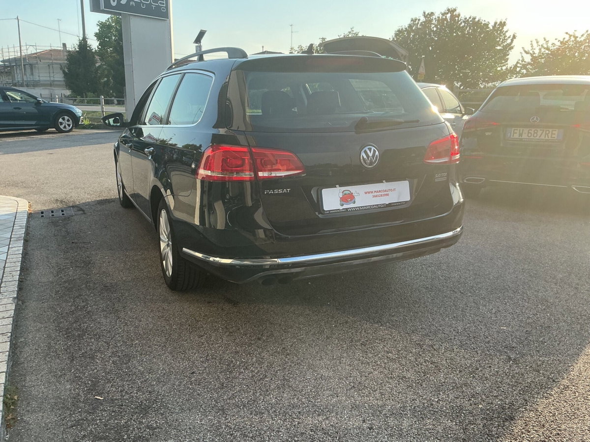 Volkswagen Passat 2.0 TDI DSG Highline BlueM. Tech. (4)