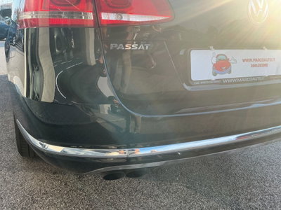 Volkswagen Passat 2.0 TDI DSG Highline BlueM. Tech. (9)