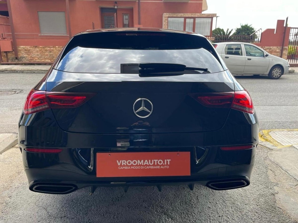 Mercedes-Benz CLA Shooting Brake 200 d Automatic Shooting Brake Executive (9)