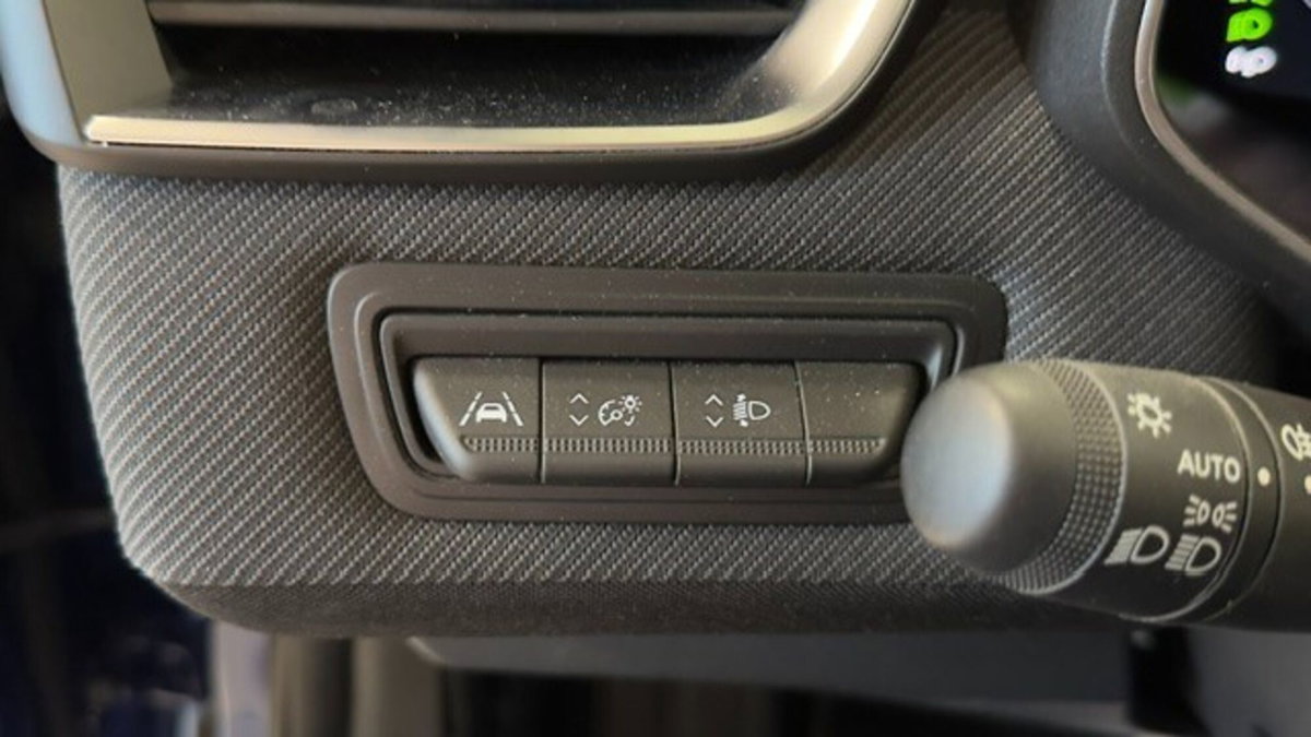Renault Clio Full Hybrid E-Tech 145 CV 5 porte Evolution (14)