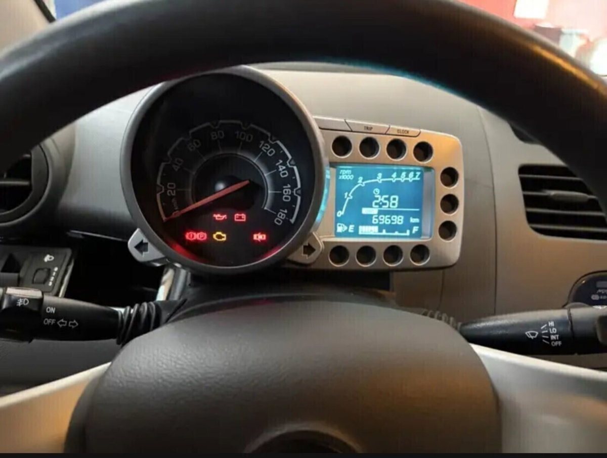 Chevrolet Spark 1.0 LS Plus (10)