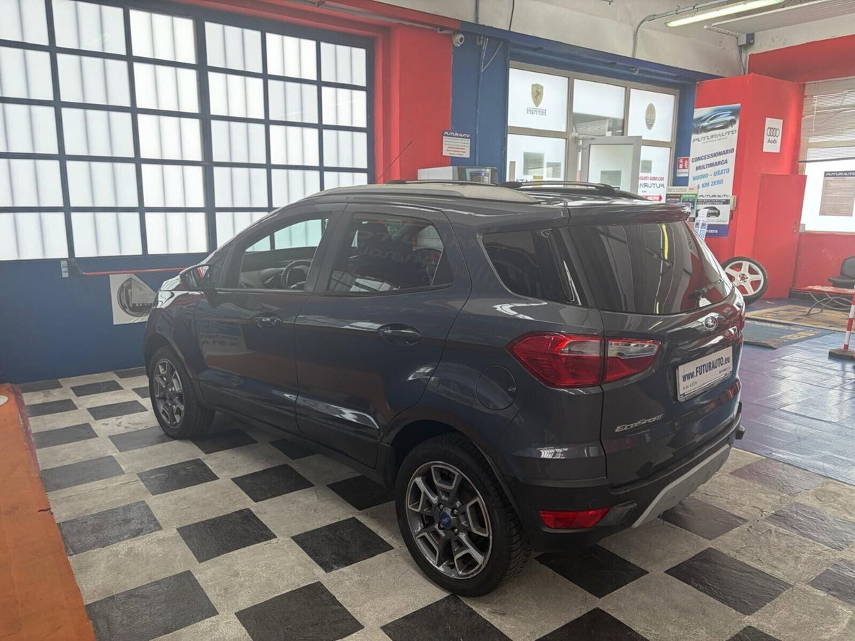 Ford EcoSport 1.5 110 CV (5)