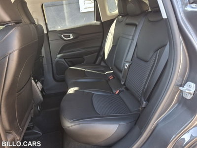 Jeep Compass 1.3 T4 190CV PHEV AT6 4xe Limited (12)