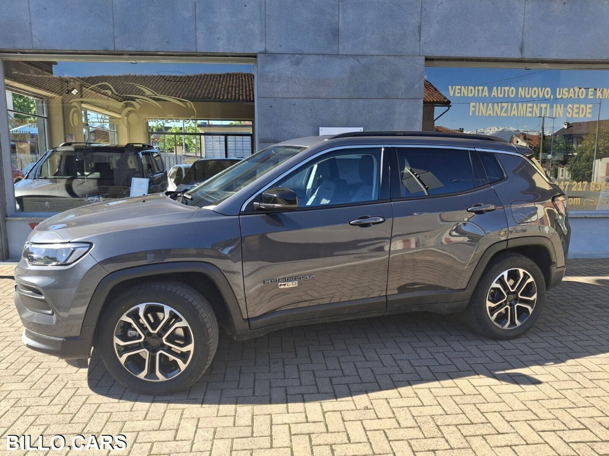 Jeep Compass 1.3 T4 190CV PHEV AT6 4xe Limited (5)