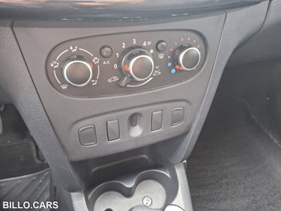 Dacia Sandero 0.9 TCe 12V 90CV Start&Stop Lauréate (13)