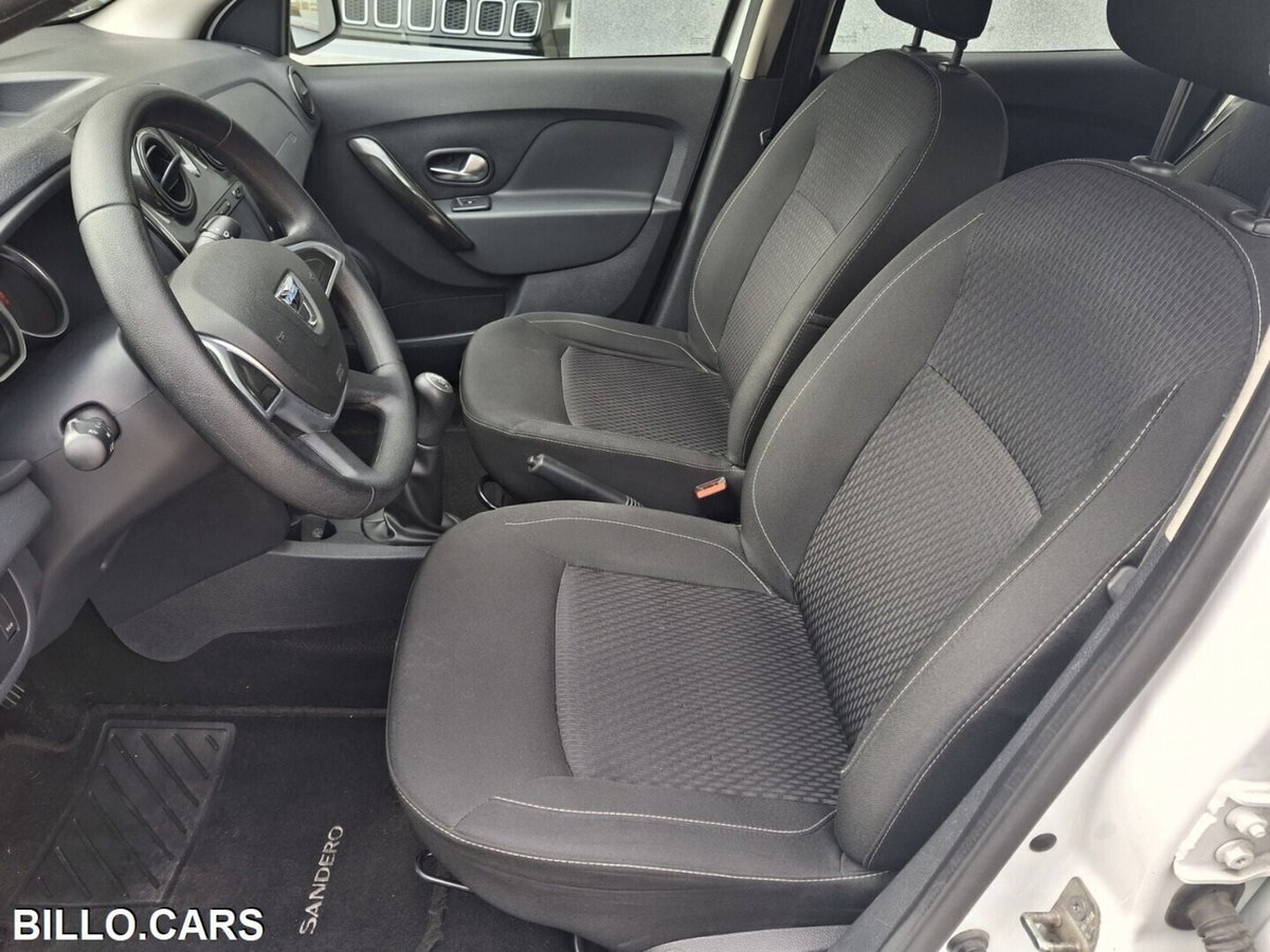Dacia Sandero 0.9 TCe 12V 90CV Start&Stop Lauréate (9)