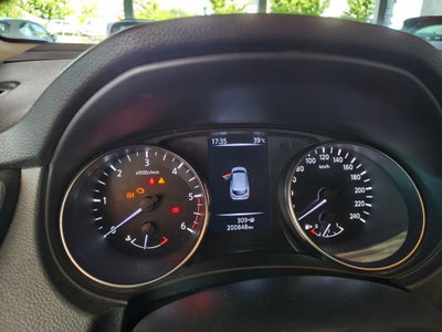 Nissan Qashqai 1.5 dCi Business (11)