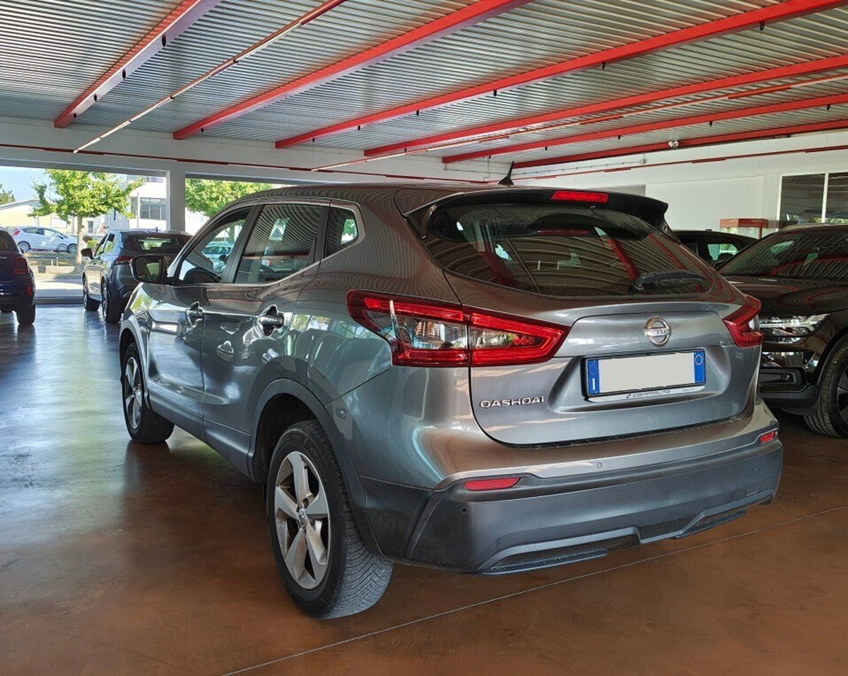 Nissan Qashqai 1.5 dCi Business (7)