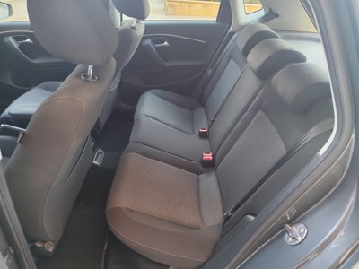 Volkswagen Polo Cross 1.2 TSI DSG BlueMotion Technology (15)