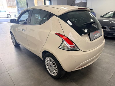 Lancia Ypsilon 1.3 MJT 16V 95 CV 5 porte S&S Gold (5)