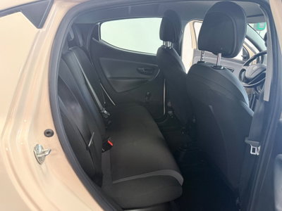 Lancia Ypsilon 1.3 MJT 16V 95 CV 5 porte S&S Gold (9)