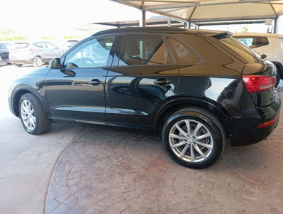 Audi Q3 2.0 TDI (5)