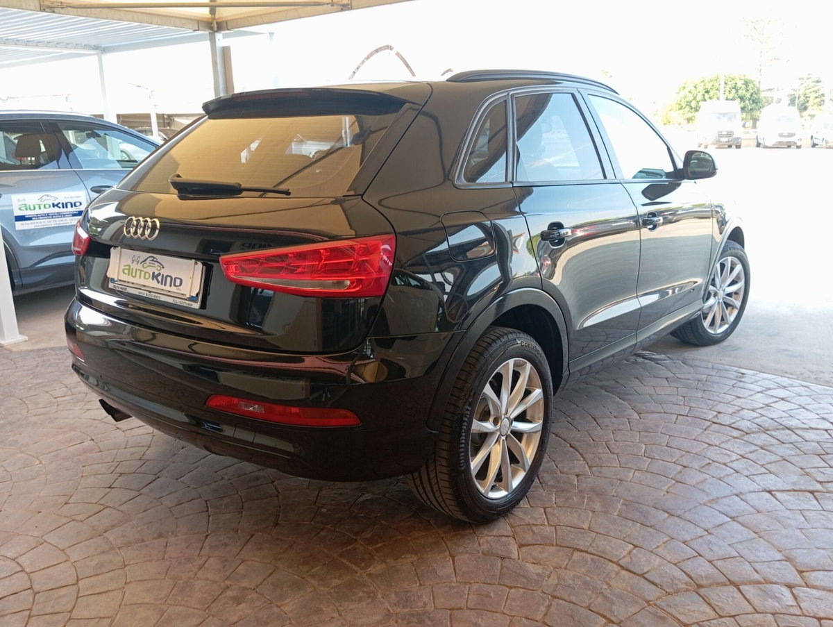 Audi Q3 2.0 TDI (8)