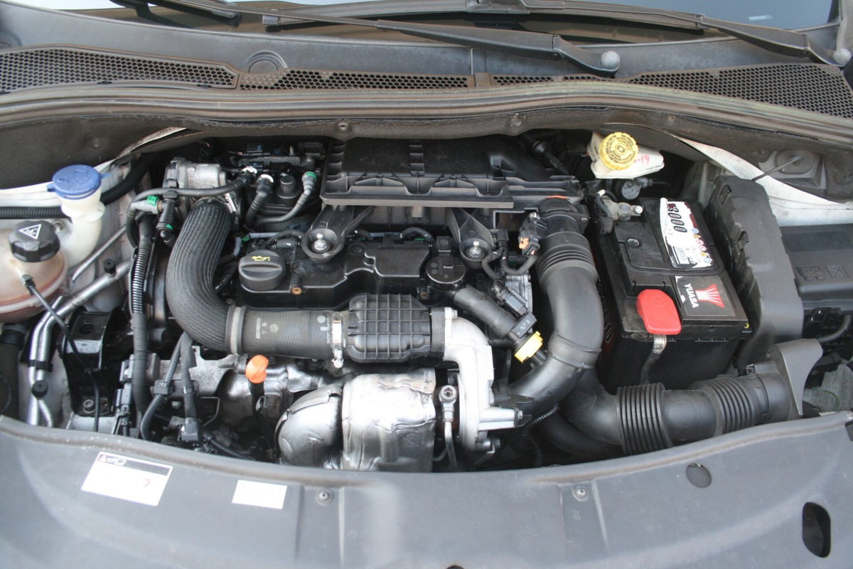 Peugeot 2008 HDi 68CV Active (12)