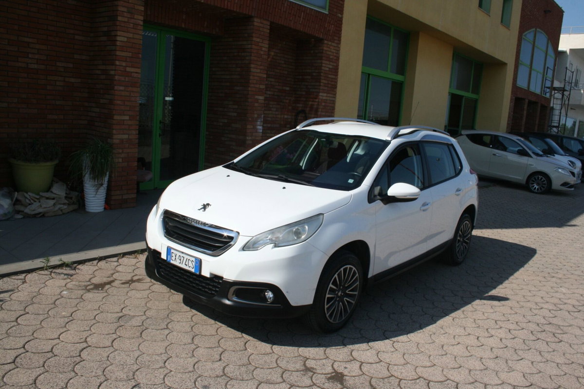 Peugeot 2008 HDi 68CV Active (2)