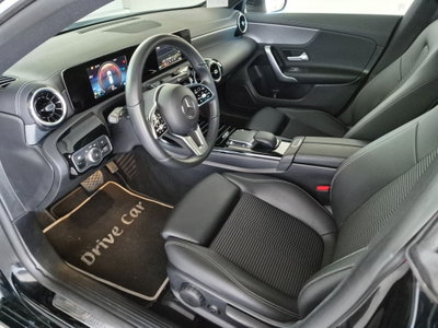 Mercedes-Benz CLA Shooting Brake 200 d Automatic Shooting Brake Sport (10)