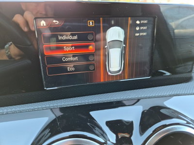 Mercedes-Benz CLA Shooting Brake 200 d Automatic Shooting Brake Sport (17)