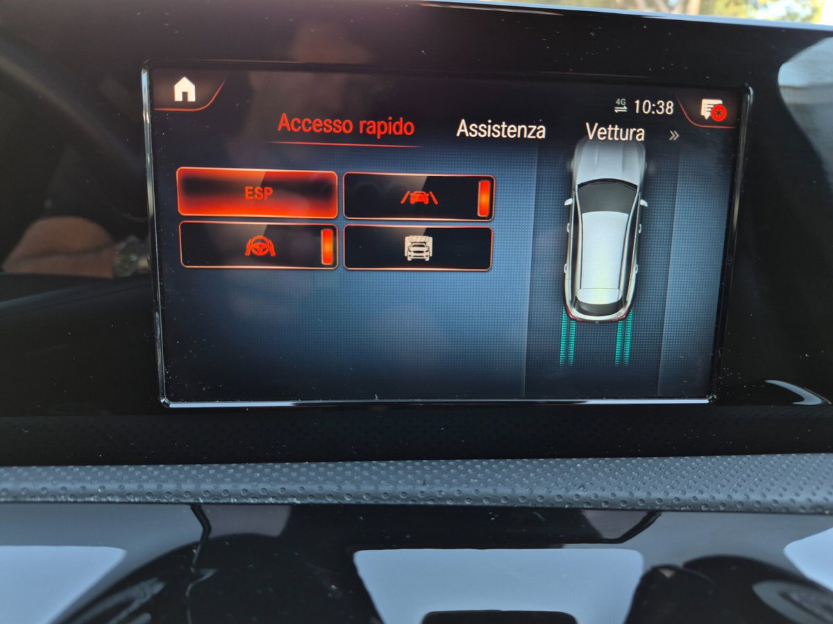 Mercedes-Benz CLA Shooting Brake 200 d Automatic Shooting Brake Sport (20)