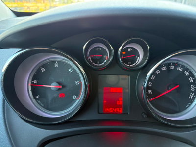Opel Meriva 1.7 CDTI 110CV Cosmo (12)