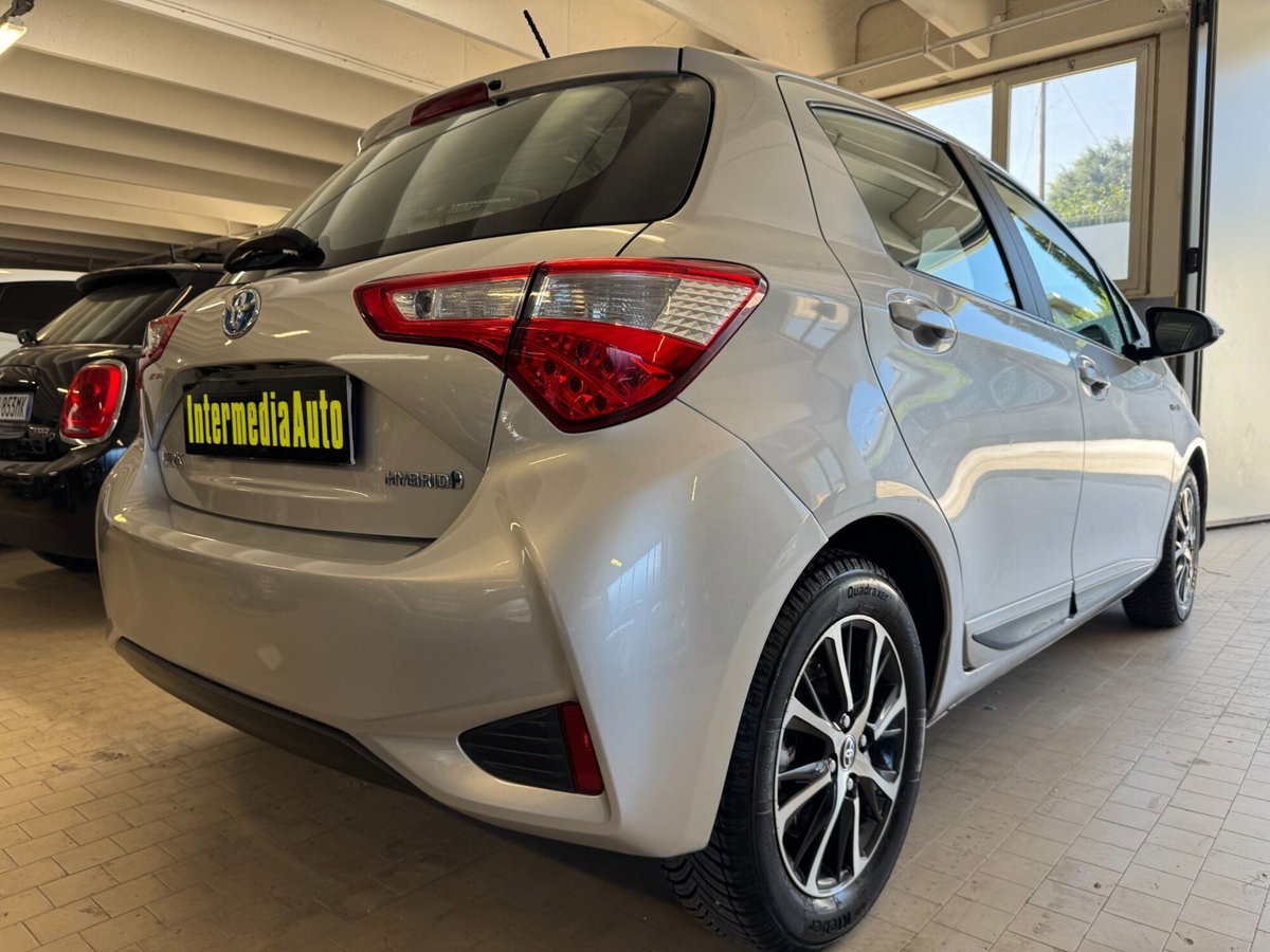 Toyota Yaris 1.5 Hybrid 5 porte Style (5)