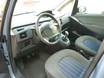 Lancia Musa 1.4 Oro Ecochic GPL (6)