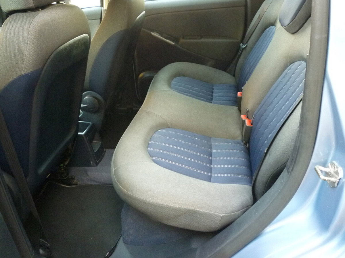 Lancia Musa 1.4 Oro Ecochic GPL (8)