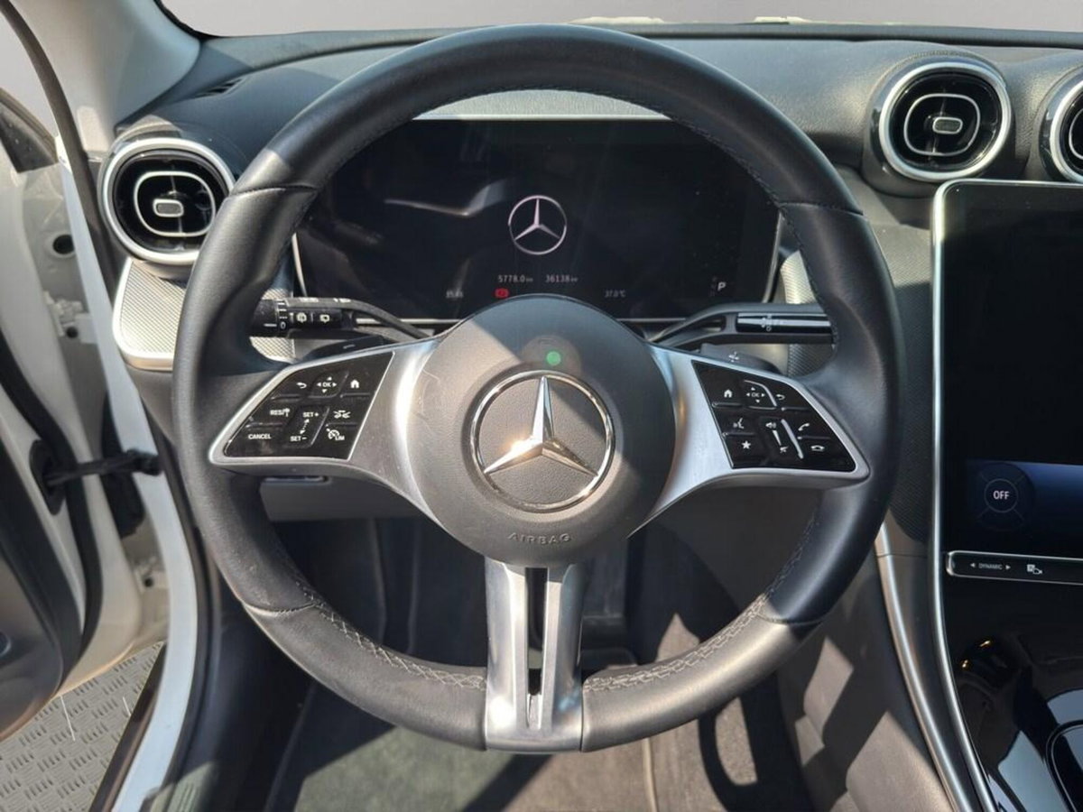 Mercedes-Benz GLC 220 d 4Matic Mild Hybrid AMG Advanced Plus (10)