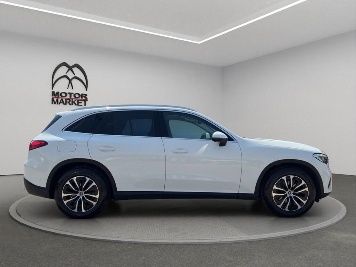 Mercedes-Benz GLC 220 d 4Matic Mild Hybrid AMG Advanced Plus (4)