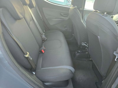 Lancia Ypsilon 1.2 69 CV 5 porte Silver (9)